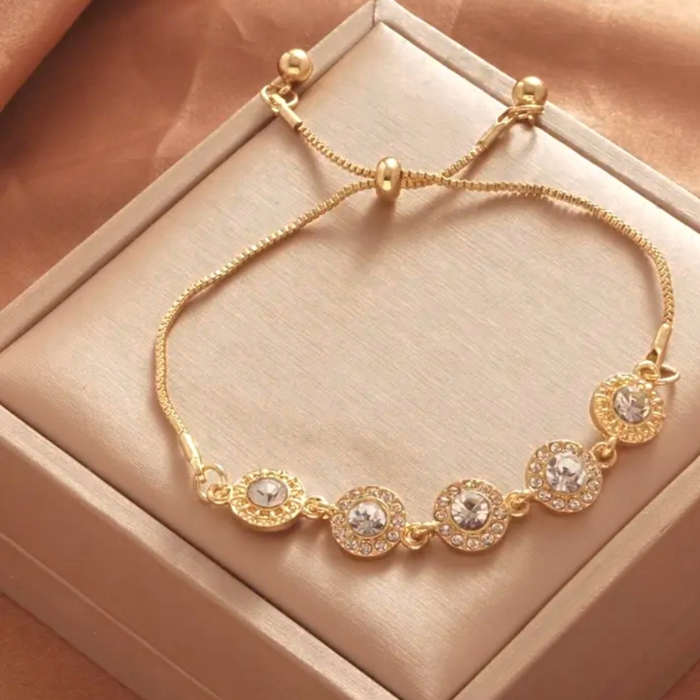 Gorgeous 14k Gold Plated Adjustable Bracelet. 8nlaid Stones NWT. Fast Ship.